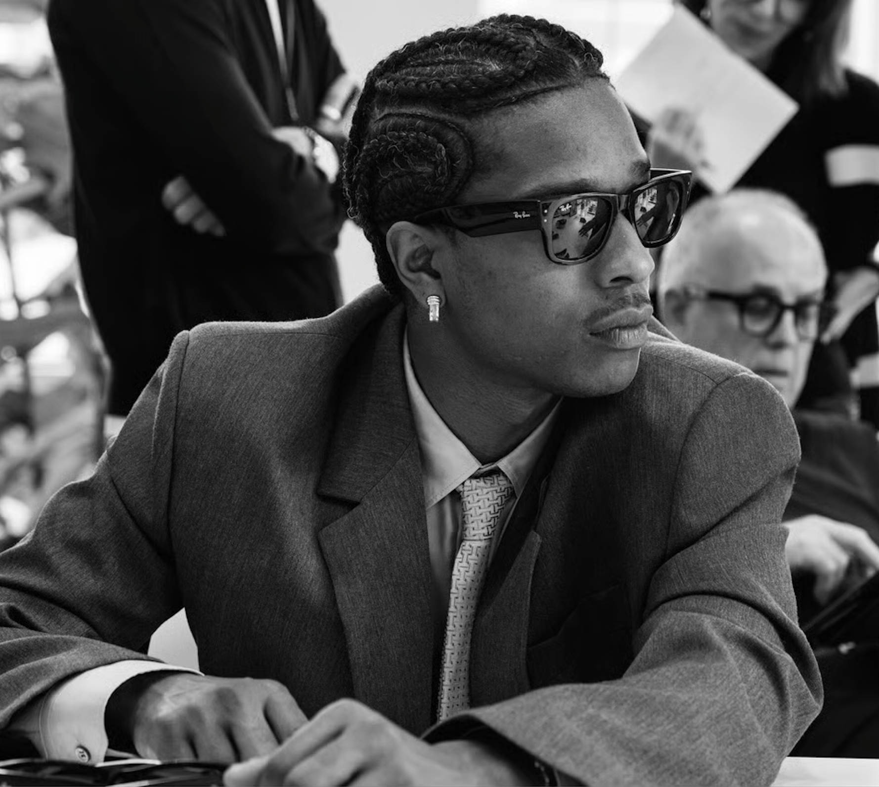 Lunettes de soleil Ray Ban par Asap Rocky.