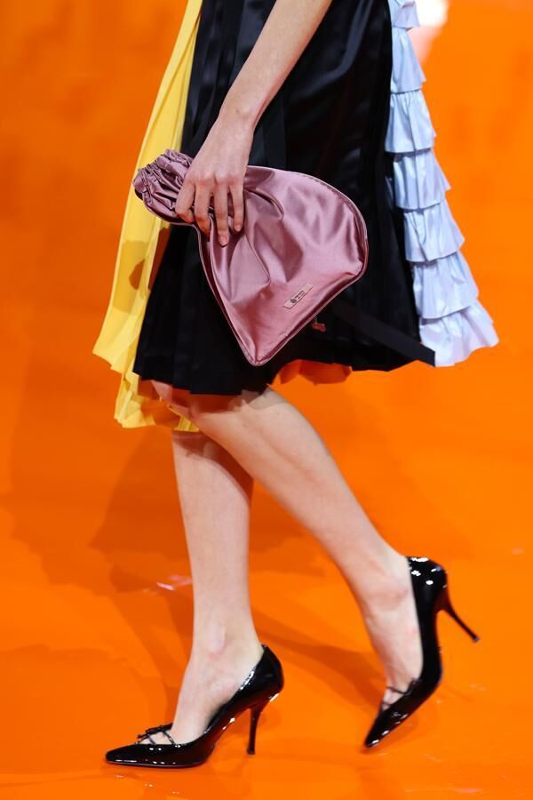 pochette defile prada printemps-ete 2026