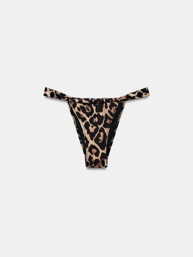 Culotte de bikini à imprimé léopard, Zara.