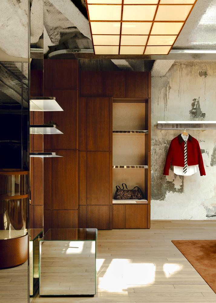 la nouvelle boutique ami paris place des victoires