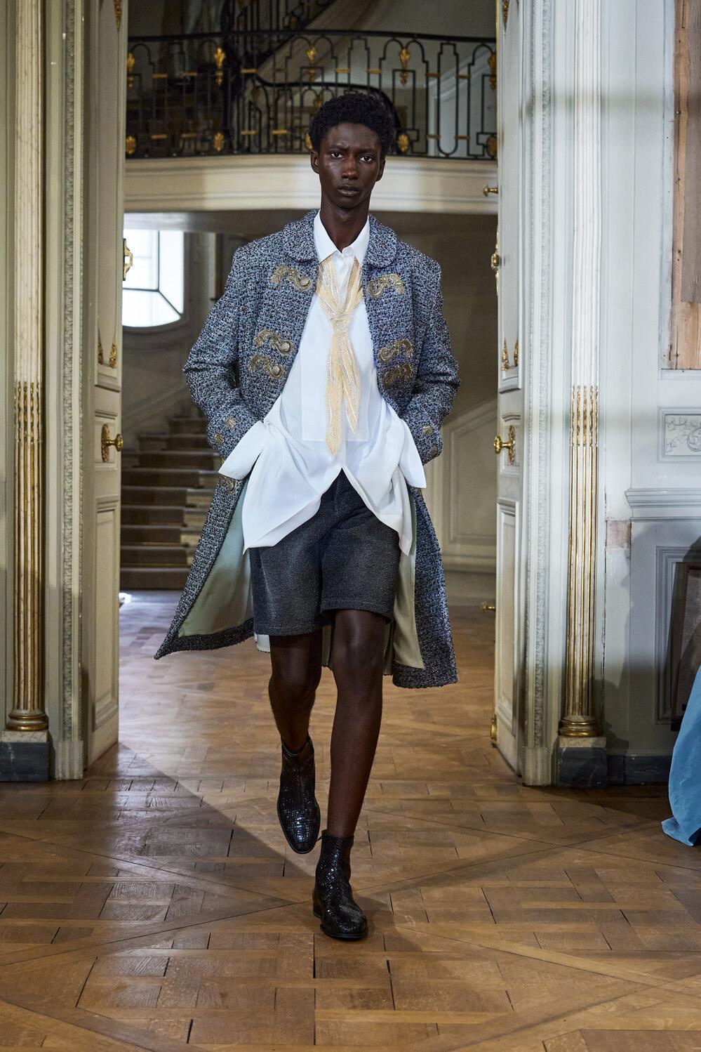 Le défilé Dior homme printemps-été 2027 à Paris par Jonathan Anderson.