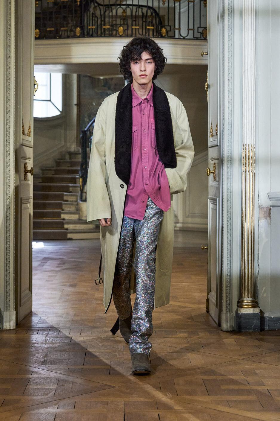 Le défilé Dior homme printemps-été 2027 à Paris par Jonathan Anderson.