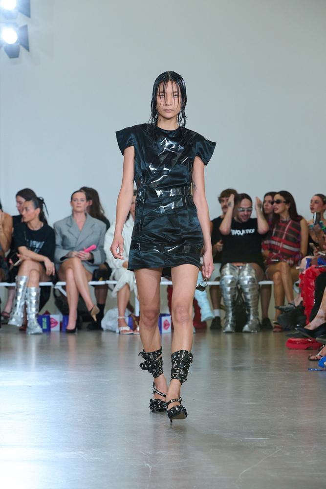 Le défilé Jeanne Friot printemps-été 2027 à la Fashion Week de Paris.