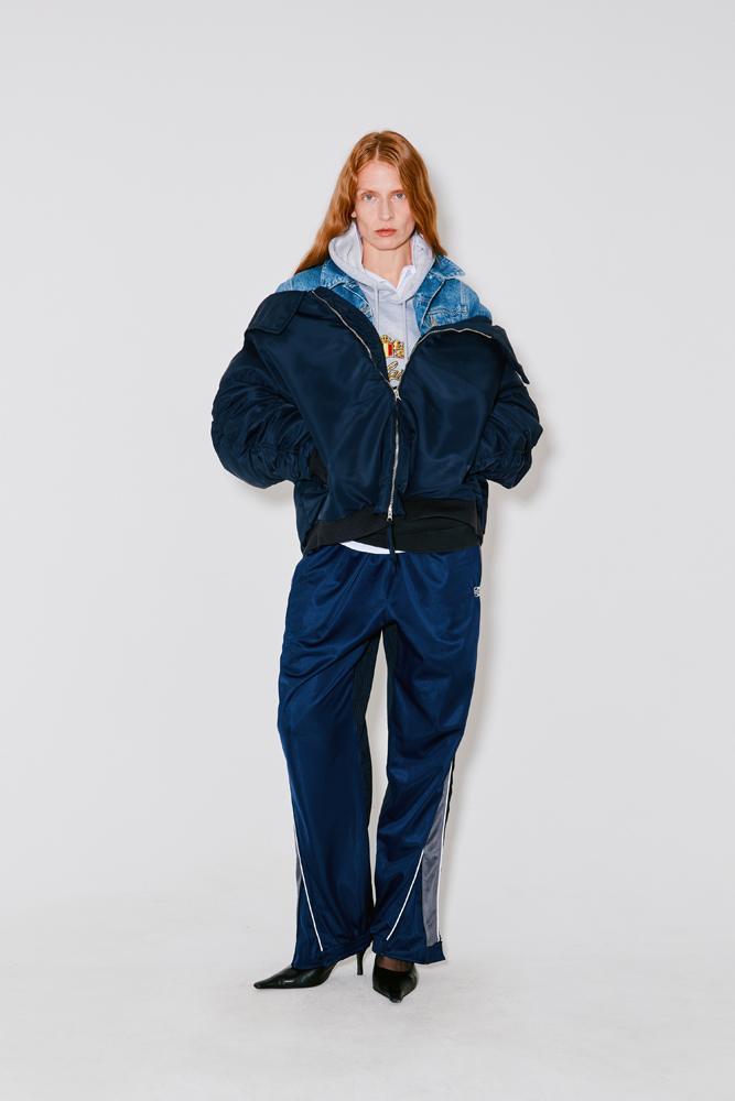 Bomber hybride et pantalon en denim upcyclé façon jacmin.