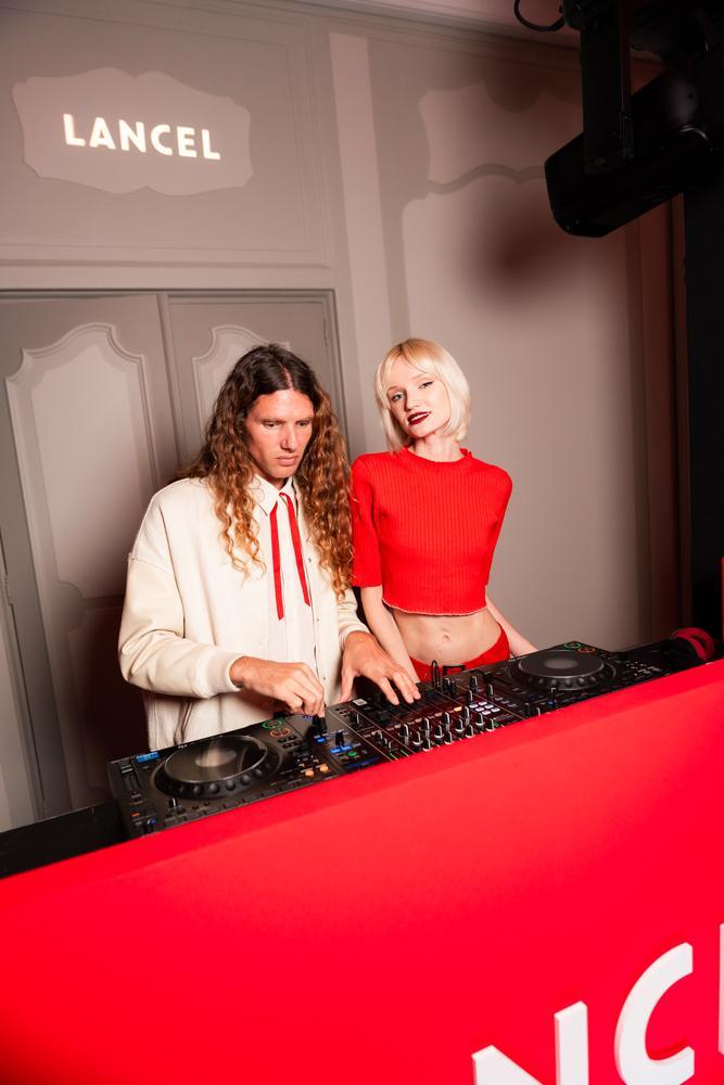 Max Sokolinski et Sofia Silvanas à la soirée d'anniversaire de Lancel à Paris