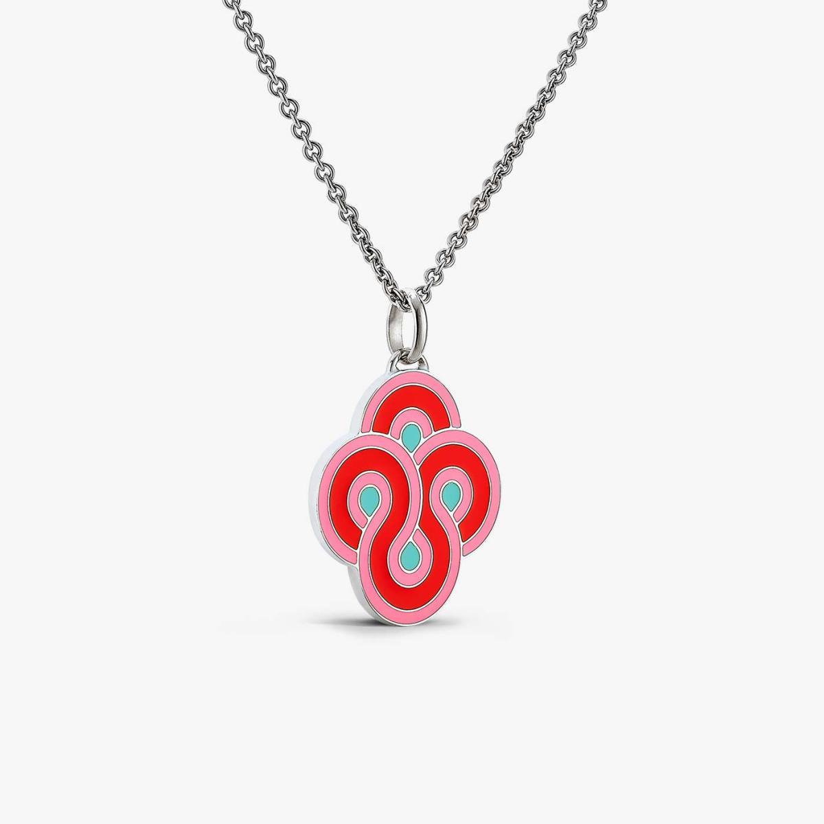Pendentif argent enlacé Pop, Arthus Bertrand.
En argent, 490 €.