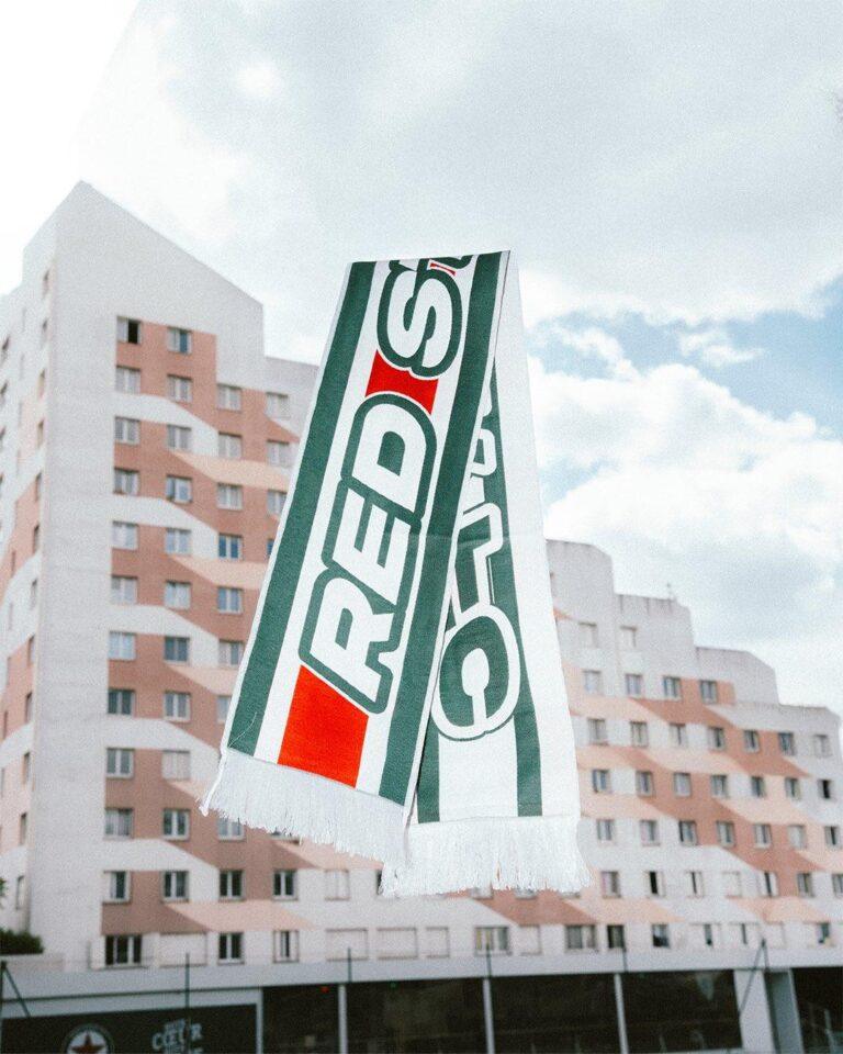 L'écharpe du RED STAR FC.