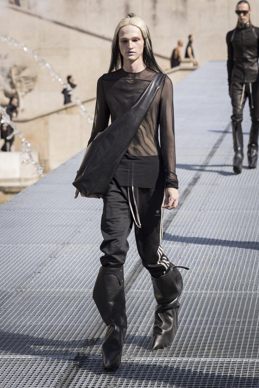 Le défilé Rick Owens printemps-été 2027 avec une collaboration adidas
