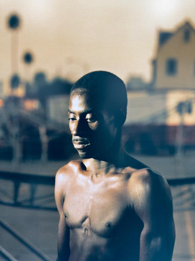 Photographie de Philip-Lorca diCorcia, Andre Smith, 28, Baton Rouge, Louisiana, . présentée dans le secteur Unlimited d’Art Basel, 2026.