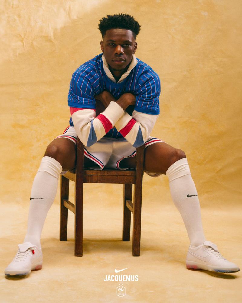 La collaboration Jacquemus x Équipe de France x Nike.