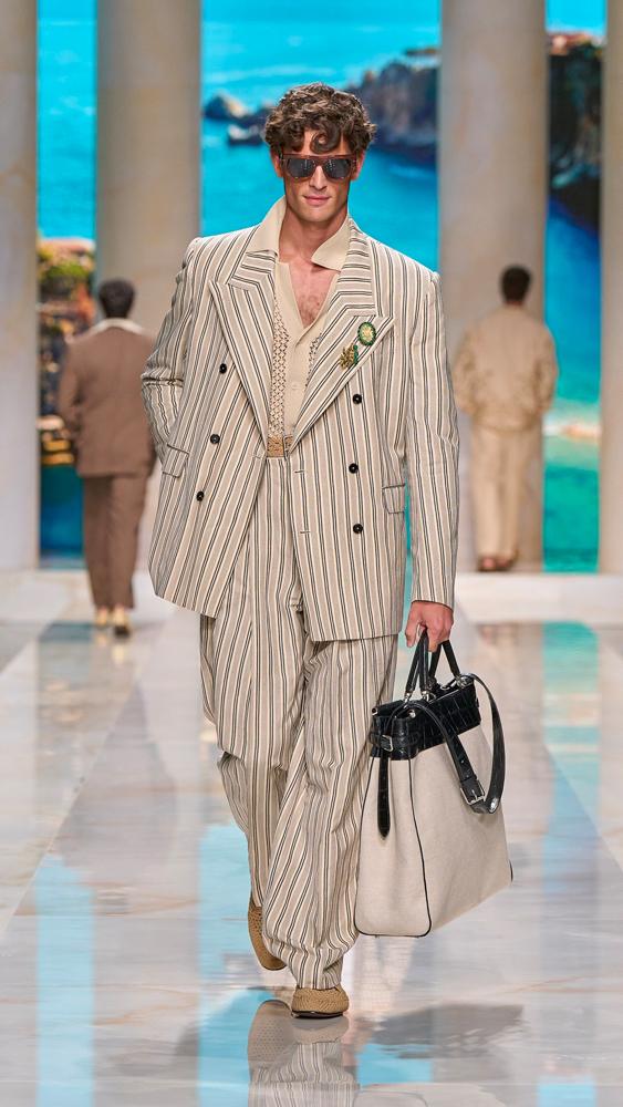 Le défilé dolce & gabbana printemps-été 2027 à la fashion week de milan
