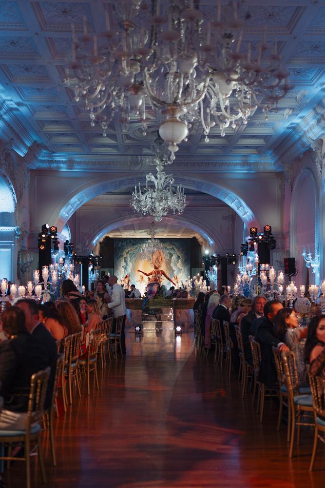 La soirée anniversaire des trente ans de Roberto Coin à hôtel Excelsior du Lido à Venise