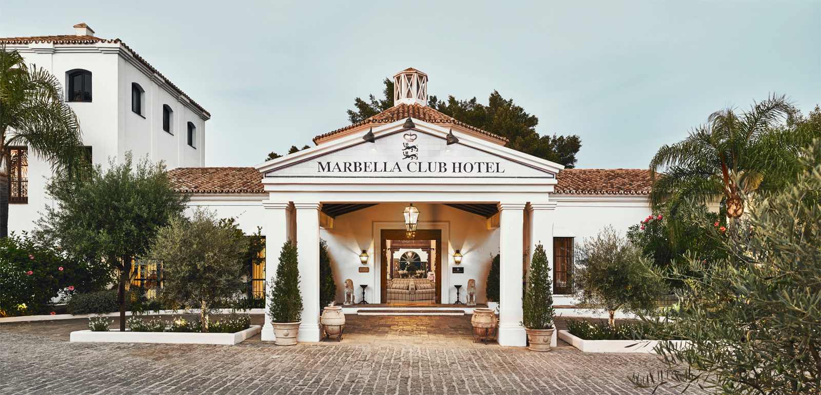 Le Marbella Club Hôtel accueille une boutique Goossens et Maison Michel.