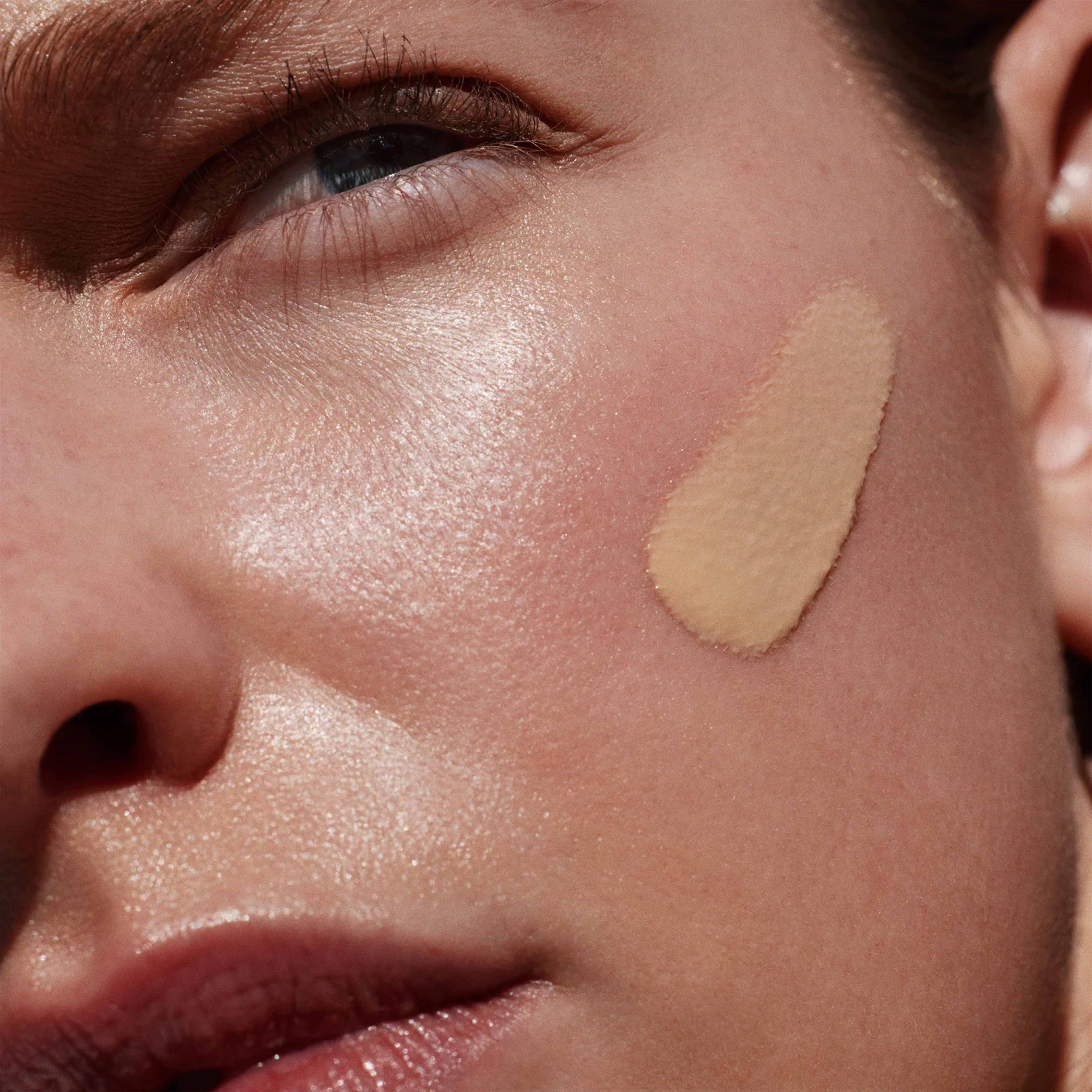 ilia-sun-serum-mineral-sunscreen-spf-50-with-8-hour-oil-control_2