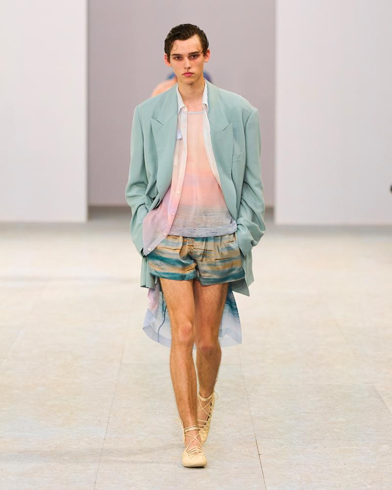 Le défilé Dries Van Noten printemps-été 2027 à la Fashion Week de Paris