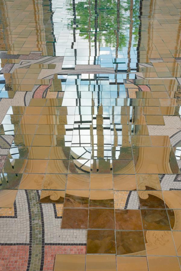 Mathias Kiss, Liquid Mirror (2026)
