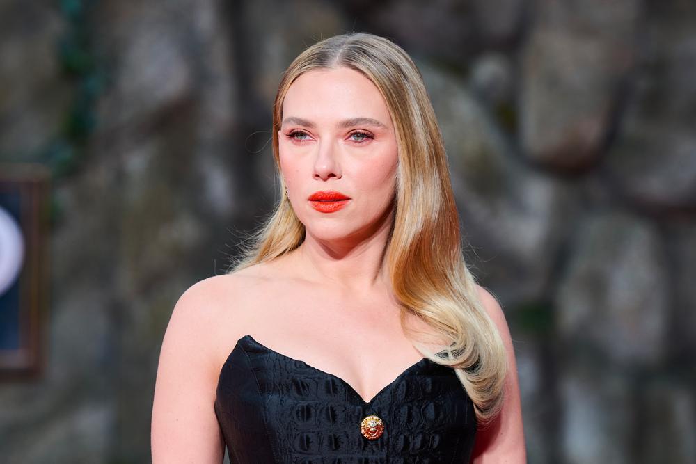 Scarlett Johansson à la première du film Jurassic World : Rebirth en Allemagne.