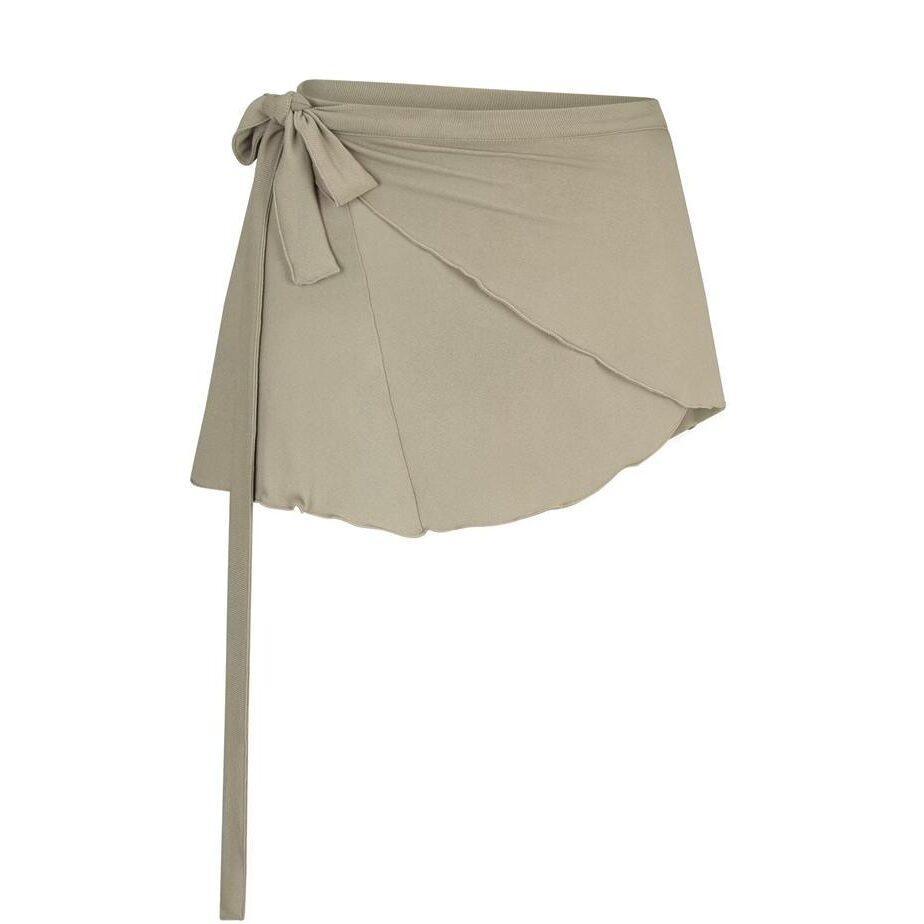 jupe nouée skims x Nike beige
