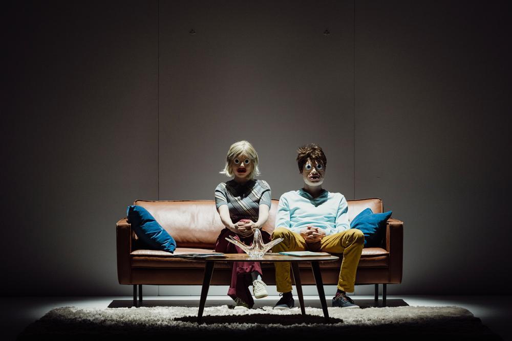 Le spectacle Scenes from a Marriage par Markus Öhrn au théâtre de l'Odéon (2026). © Simon Gosselin