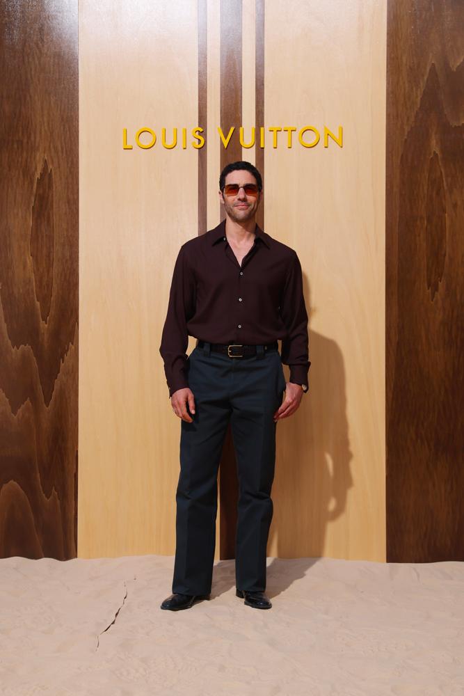 Tahar Rahim au défilé Louis Vuitton homme printemps-été 2027 dans le cadre de la Fashion Week de Paris, le 23 juin 2026 à Paris, en France.