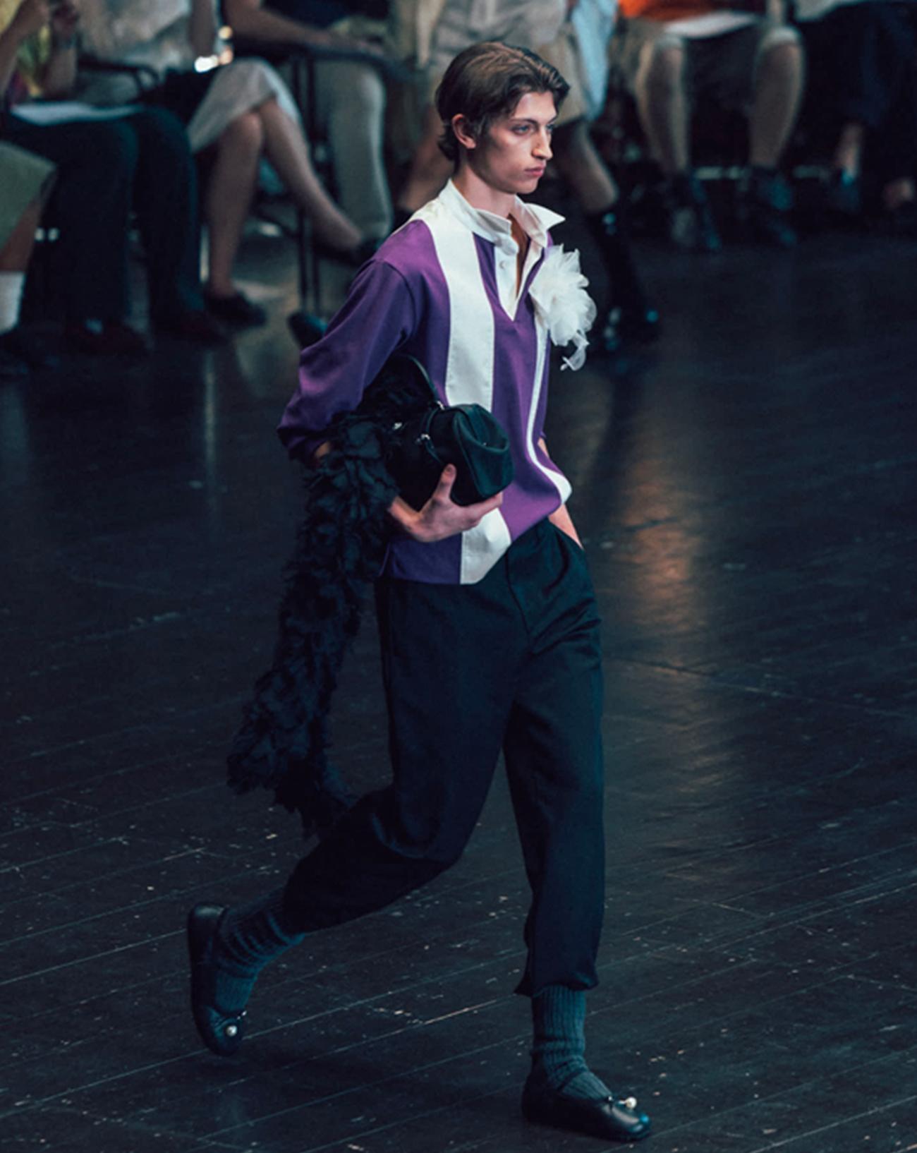 Le défilé Simone Rocha printemps 2027 - Homme au Pitti Uomo (2026)