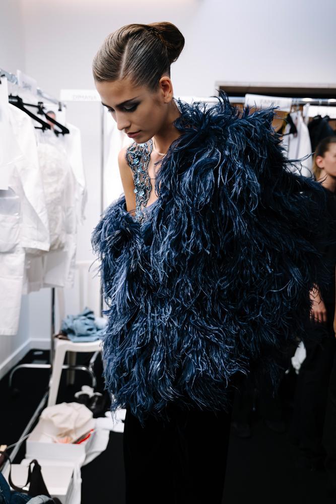 Les backstages du défilé Giorgio Armani Privé automne-hiver 2026-2027 par Line Brusegan