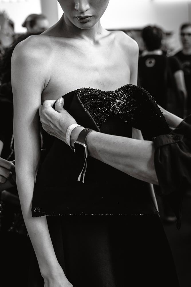 Les backstages du défilé Giorgio Armani Privé automne-hiver 2026-2027 par Line Brusegan
