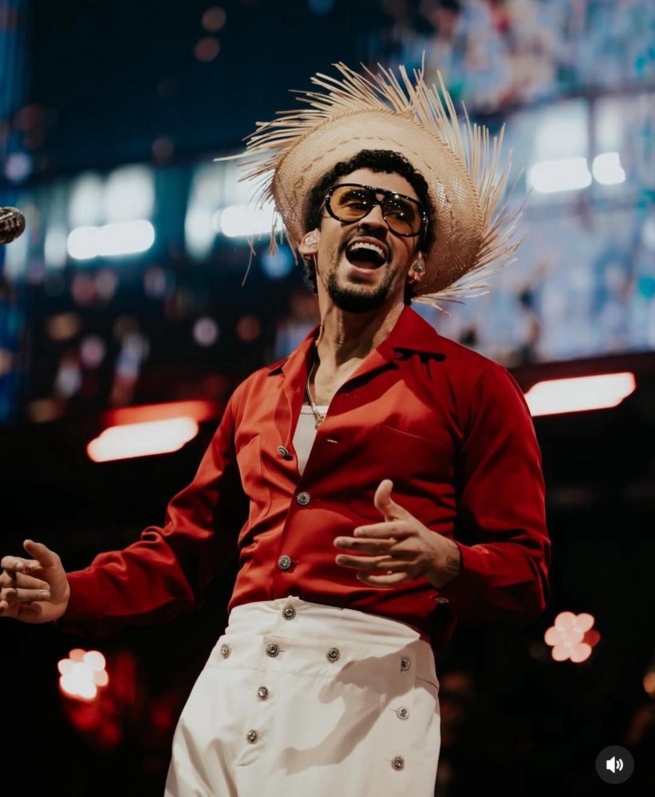 Bad Bunny en Bluemarble en concert.