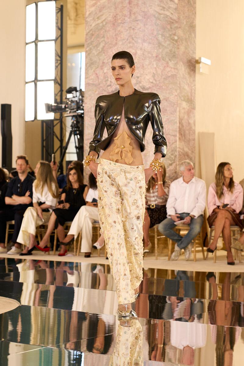 défilé Schiaparelli haute couture automne-hiver 2026-2027 -