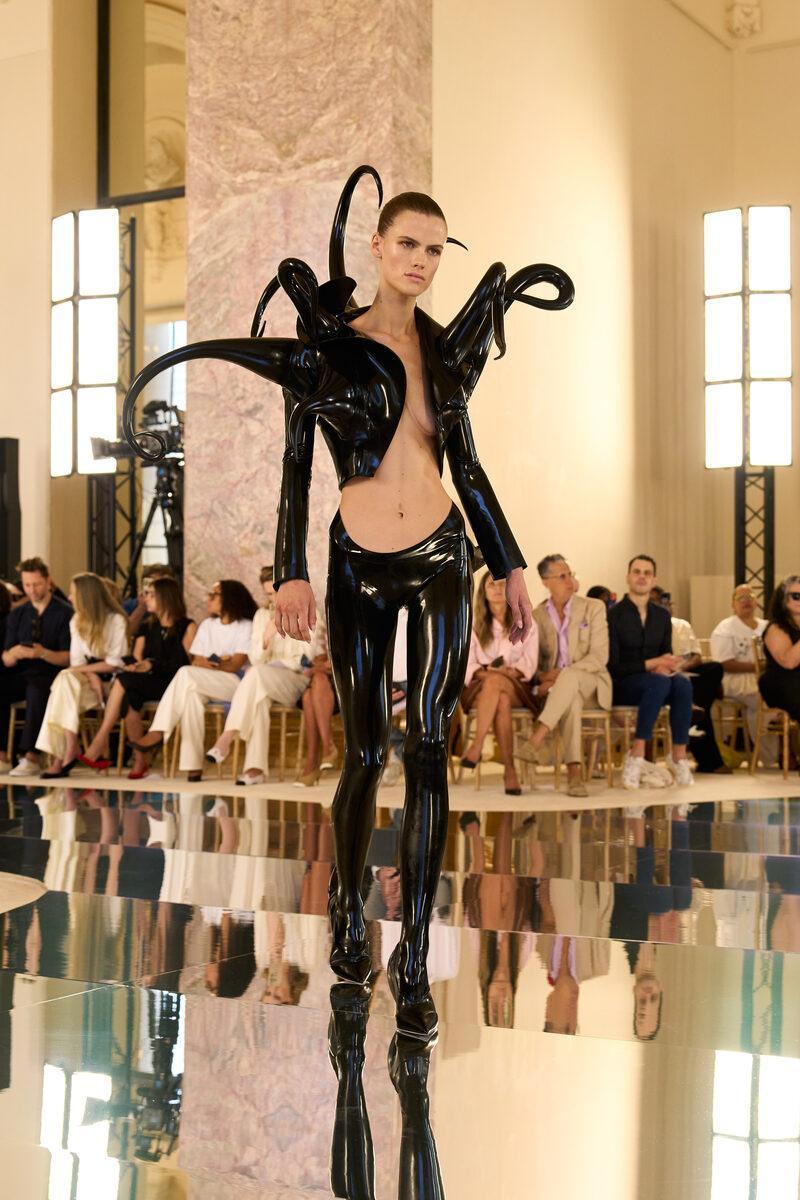 défilé Schiaparelli haute couture automne-hiver 2026-2027 -