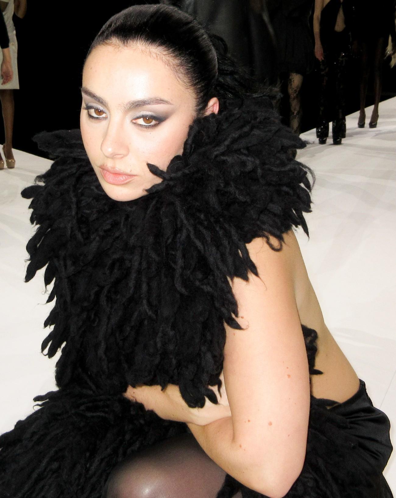 La chanteuse Charli xcx.