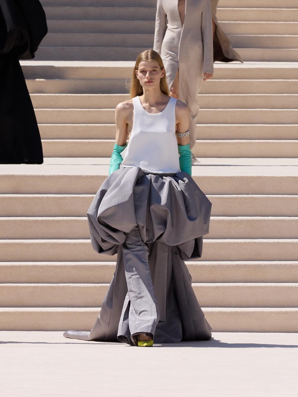 Le défilé Balenciaga haute couture automne-hiver 2026-2027 par Pierpaolo Piccioli