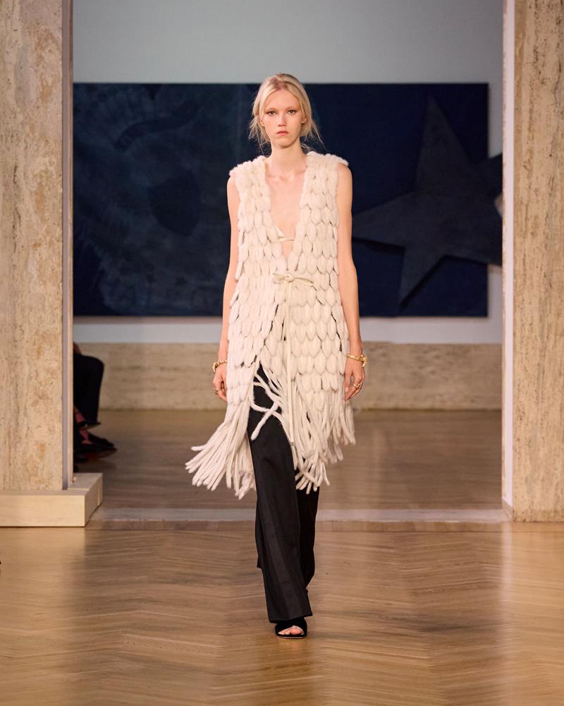 Le défilé Fendi haute couture automne-hiver 2026-2027 à Rome par Maria Grazia Chiuri