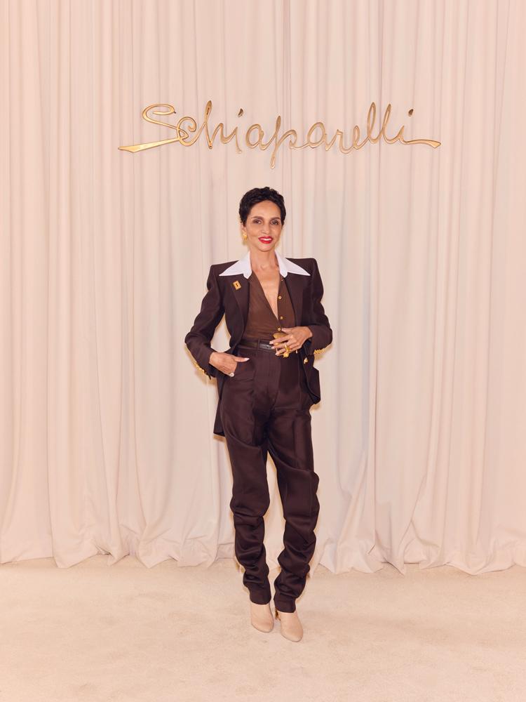 Farida Khelfa au défilé Schiaparelli Haute Couture automne hiver 2026.