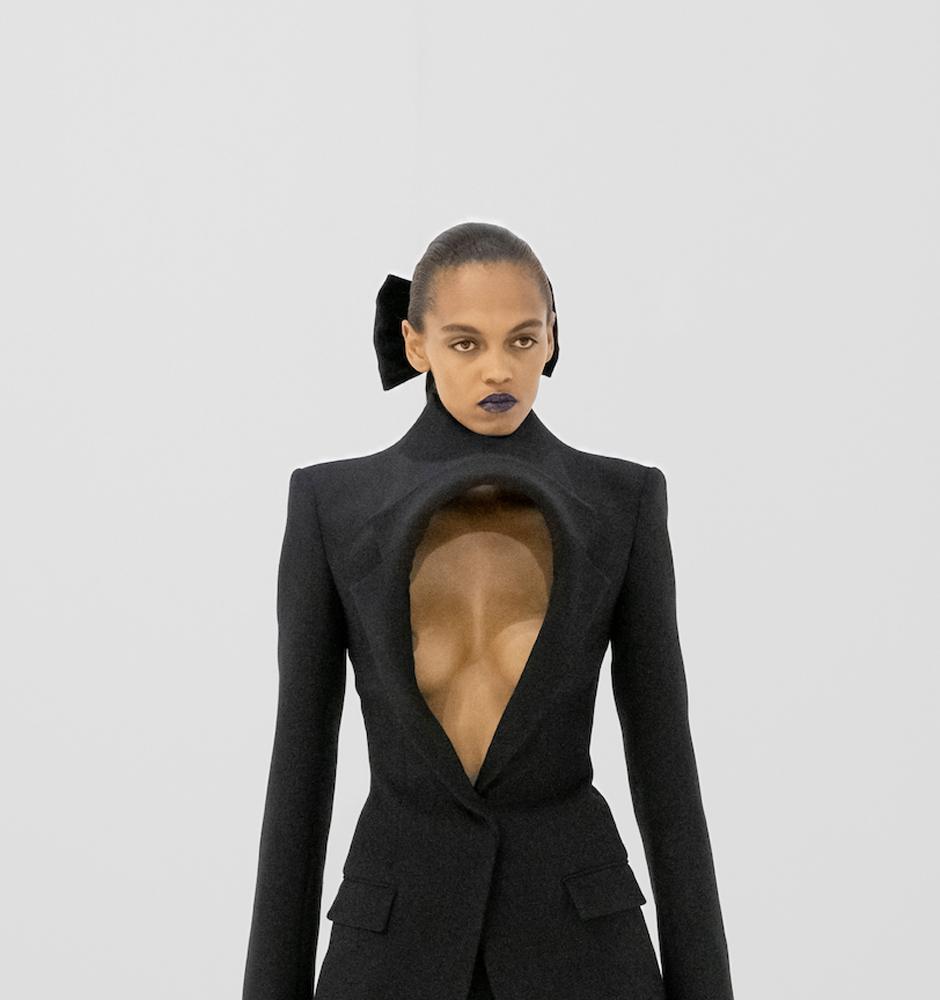 Le make up du look 3 du défilé Jean Paul Gaultier haute couture automne-hiver 2026-2027.