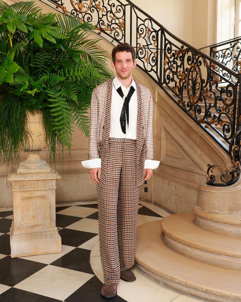 Josh O'Connor au défilé Dior haute couture automne hiver 2026-2027.