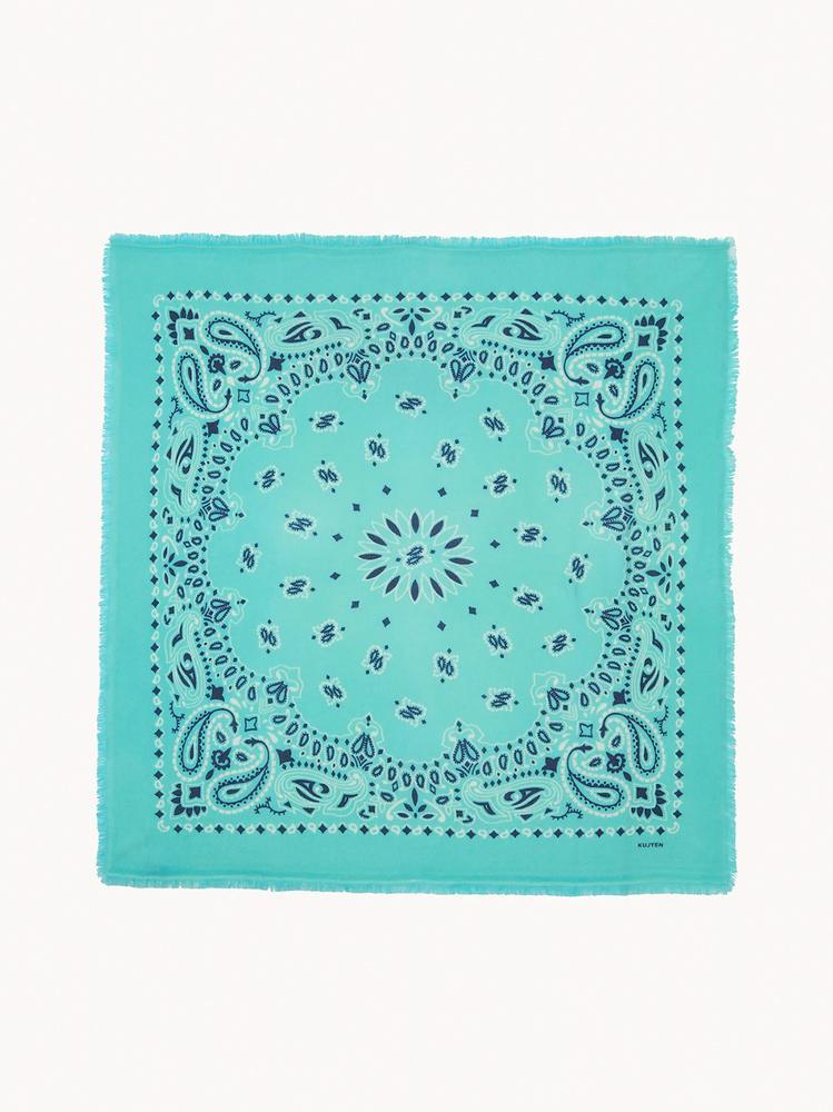Le grand bandana bleu Tiffany Kujten.