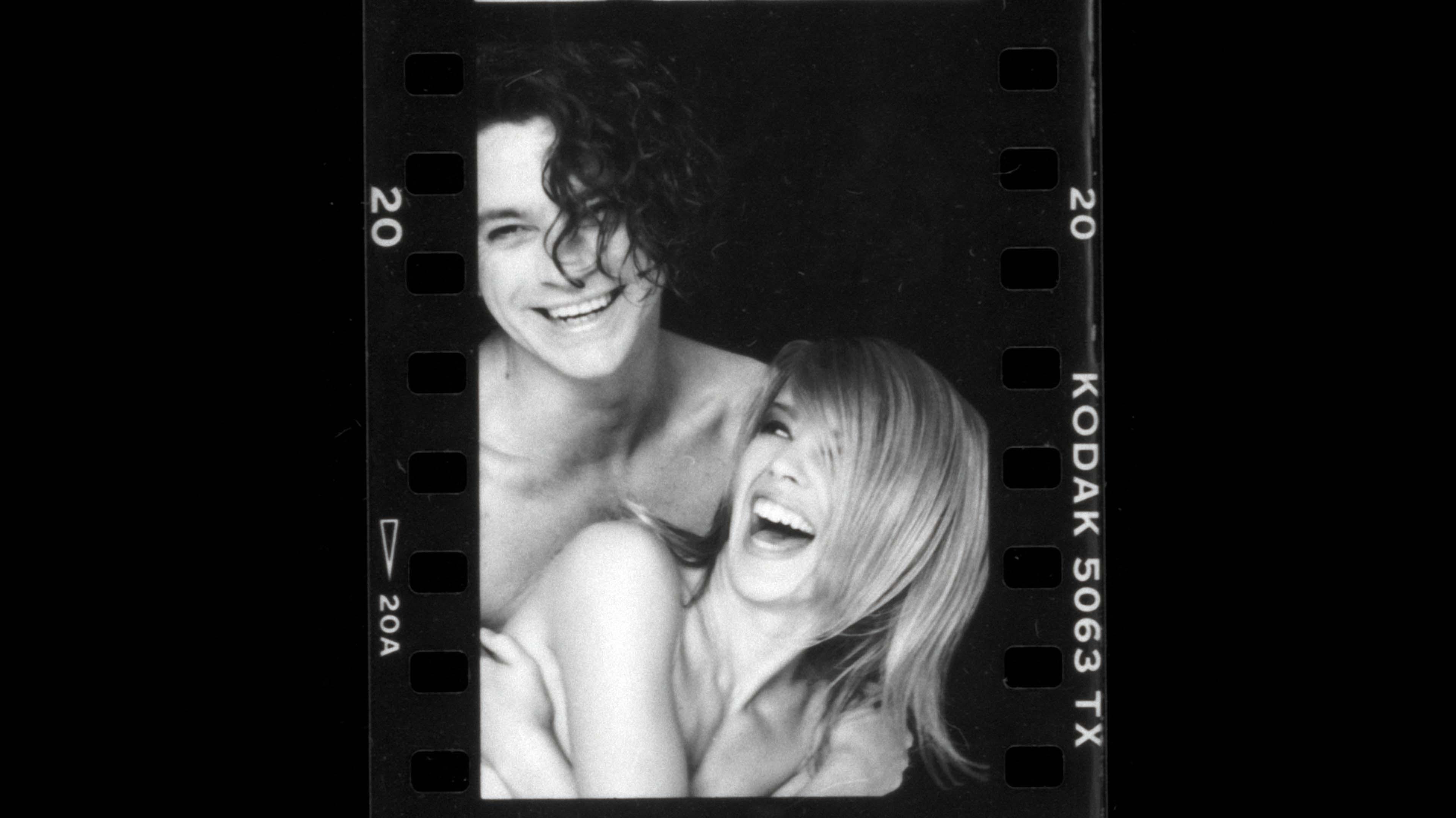 Michael Hutchence et Kylie Minogue dans le documentaire Kylie sur Netflix.