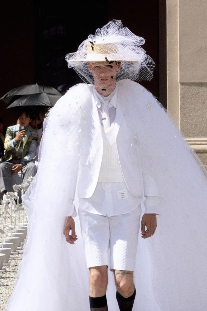 Couvre-chef Thom Browne. © Thom Browne.